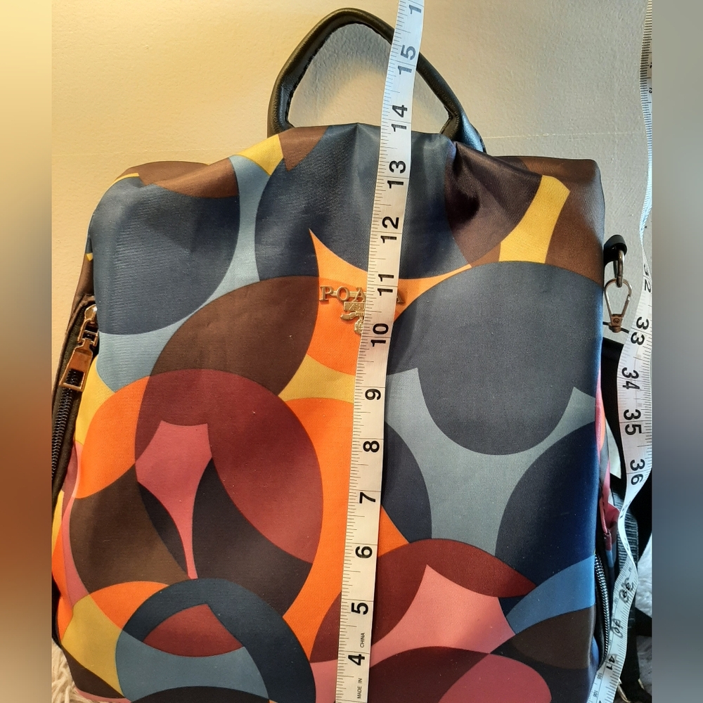 Poaba Abstract Multicolored Lightweight Backpack - Picture 5 of 10